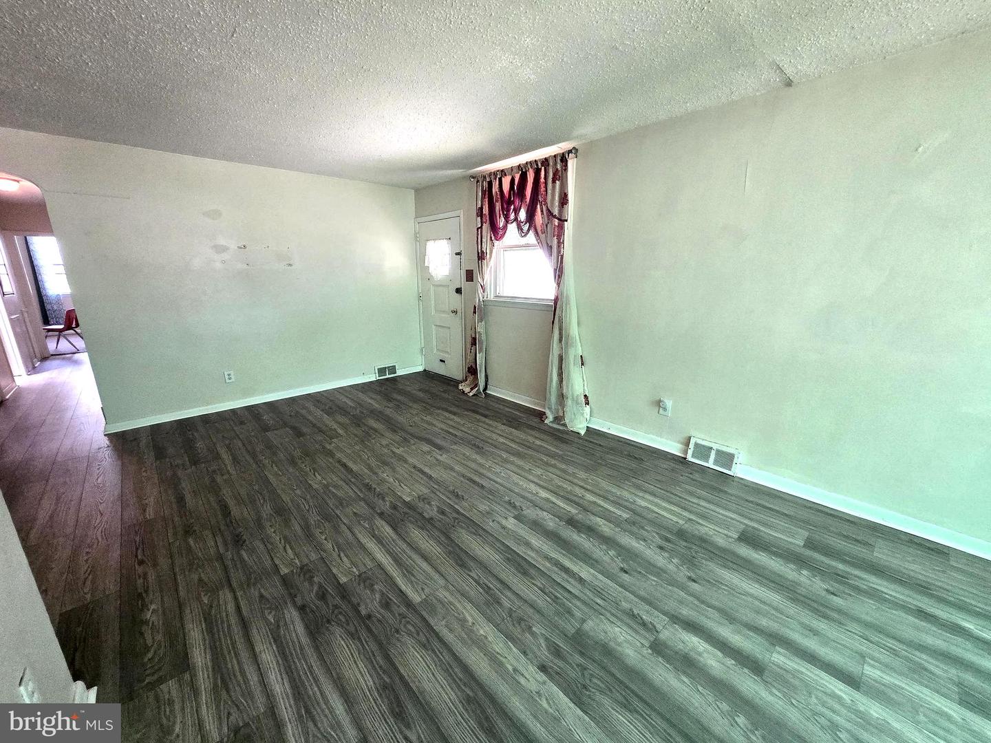 7382 Shelbourne St Property Photo 10