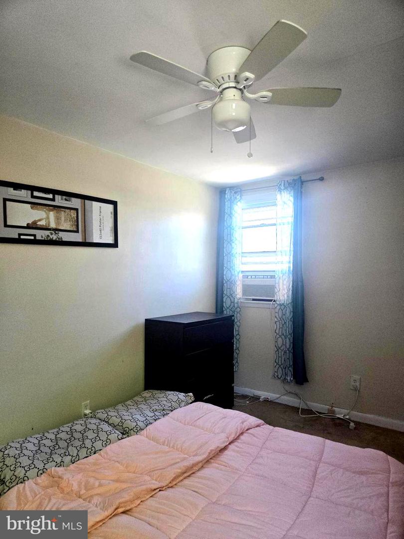 7382 Shelbourne St Property Photo 19