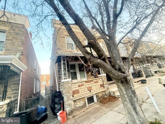 6723 Leeds St Property Photo 6