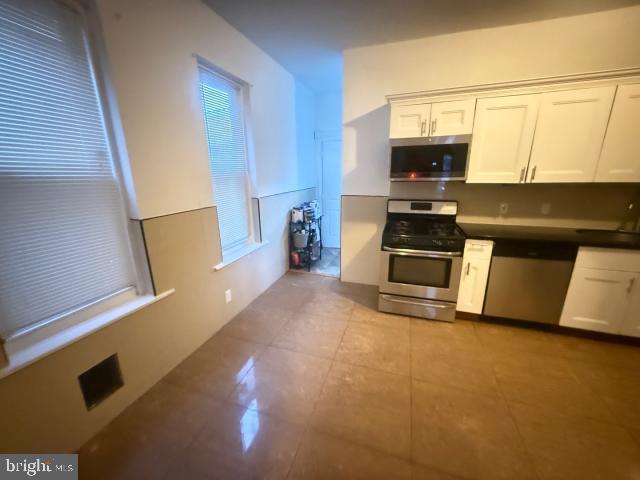6723 Leeds St Property Photo 13