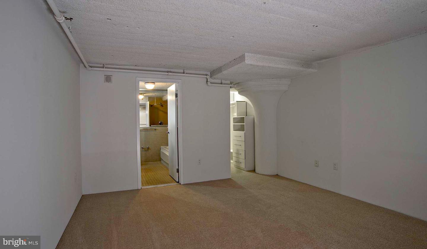 2300 Walnut St #507 Property Photo 12