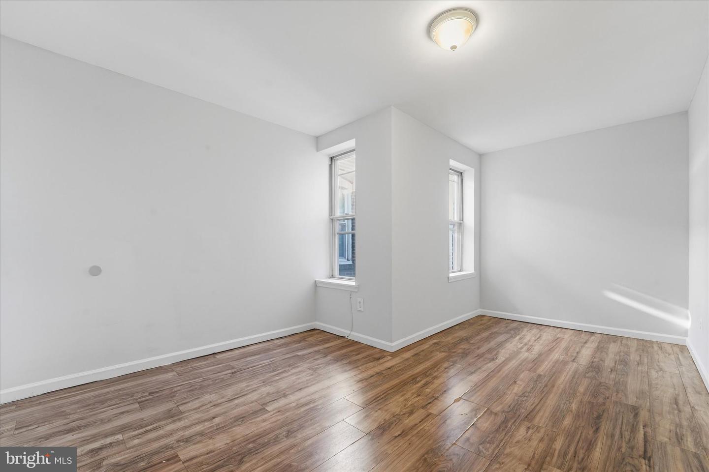 4009 Brown St Property Photo 12