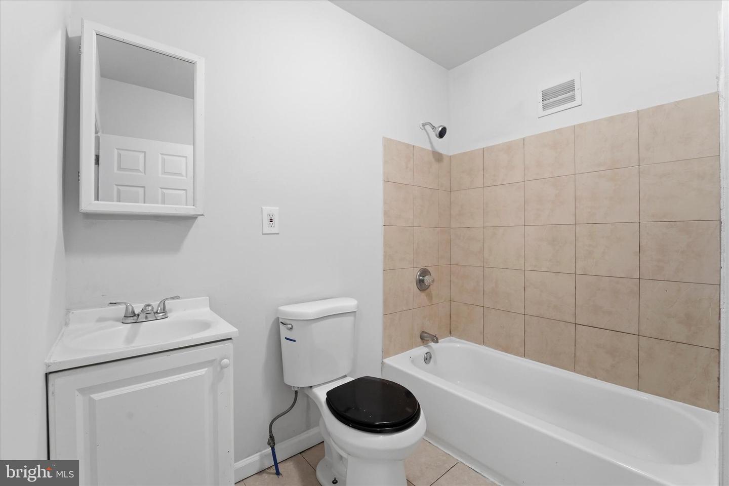 4009 Brown St Property Photo 14
