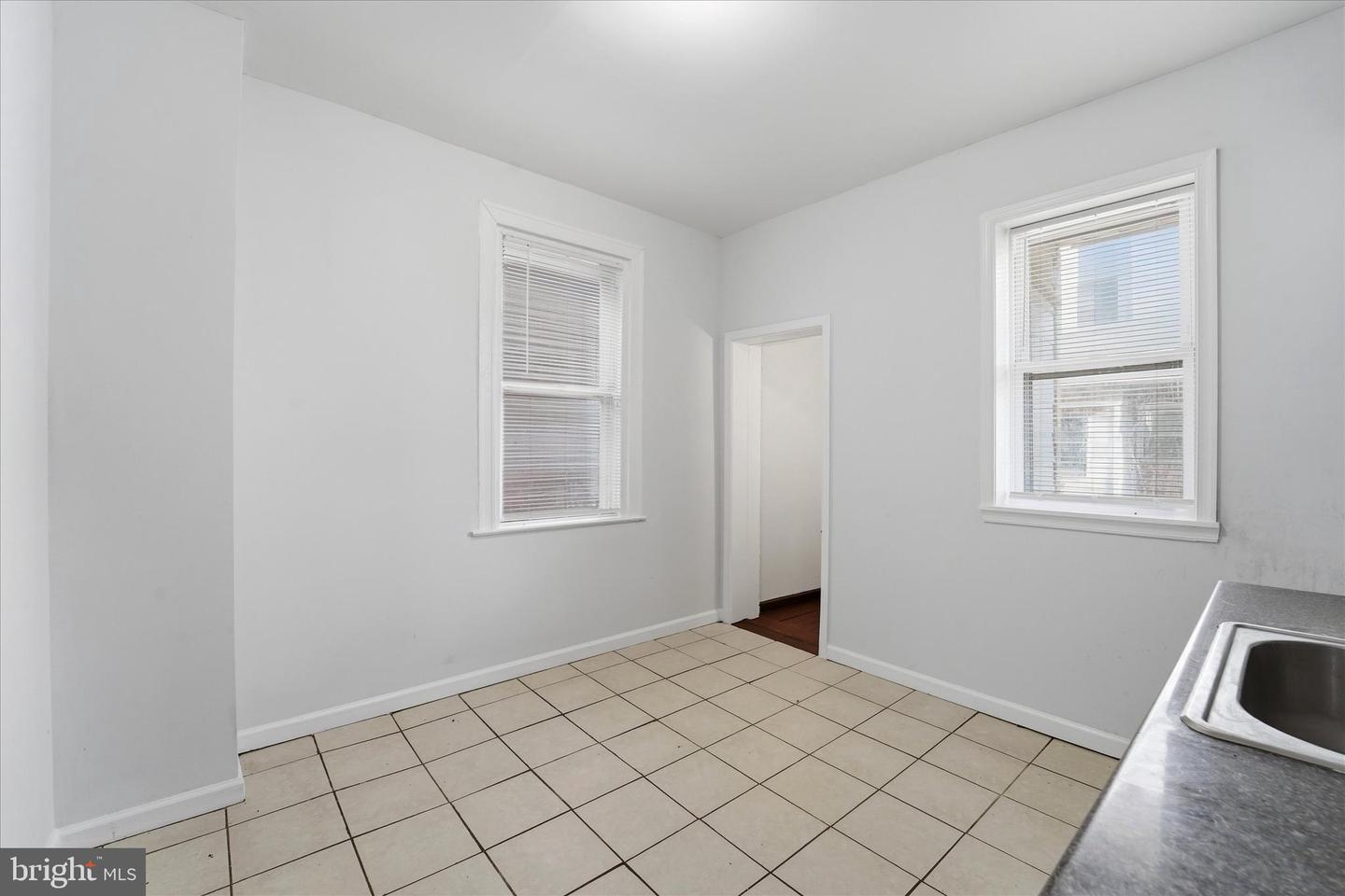 4009 Brown St Property Photo 21