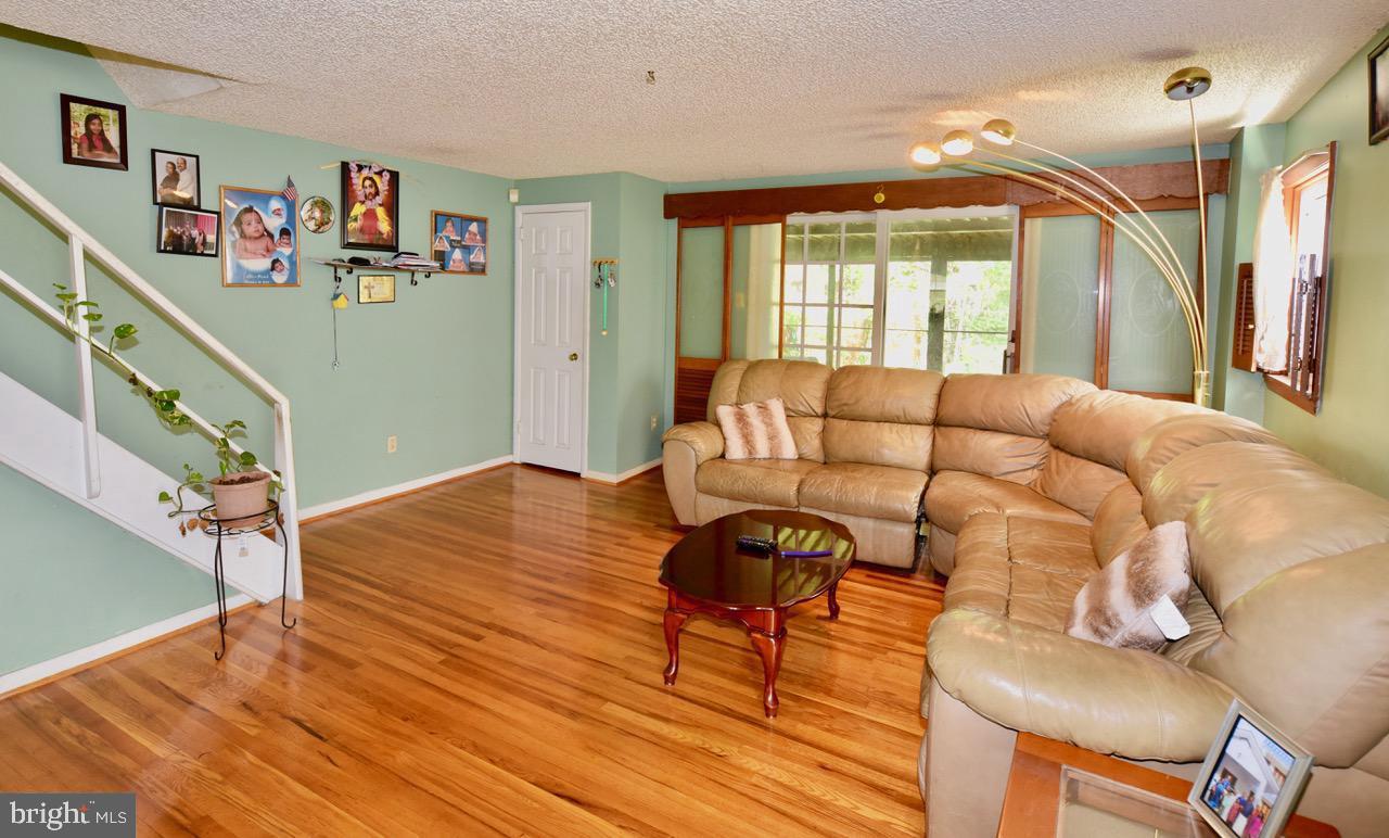 2851 Welsh Rd Property Photo 7