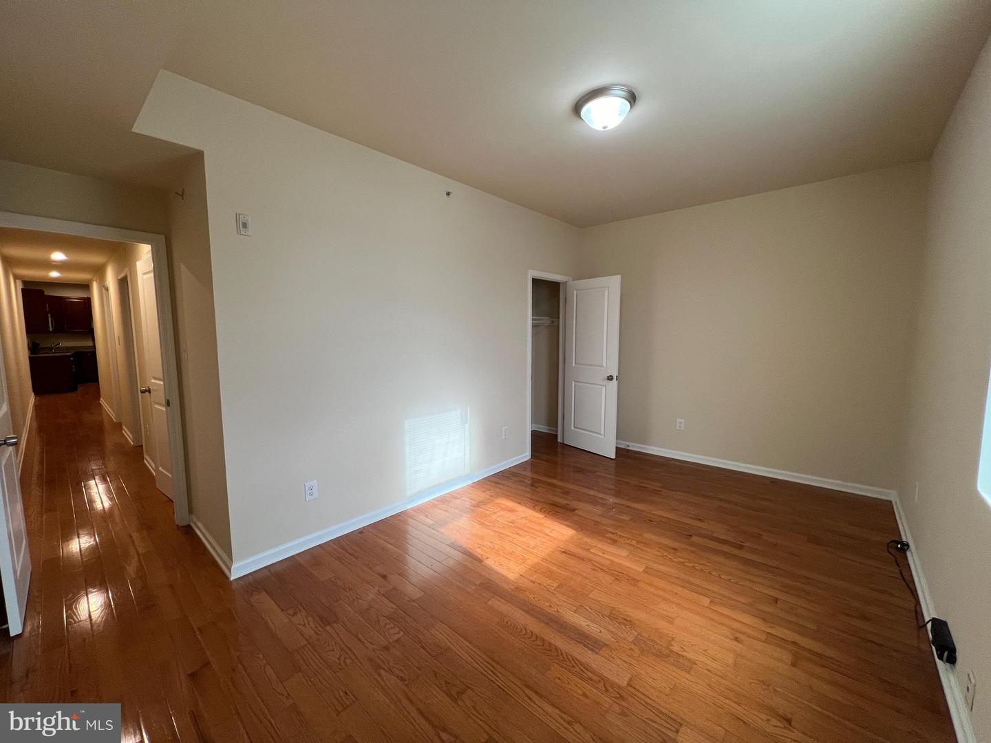 1516 W Diamond St #d Property Photo 12
