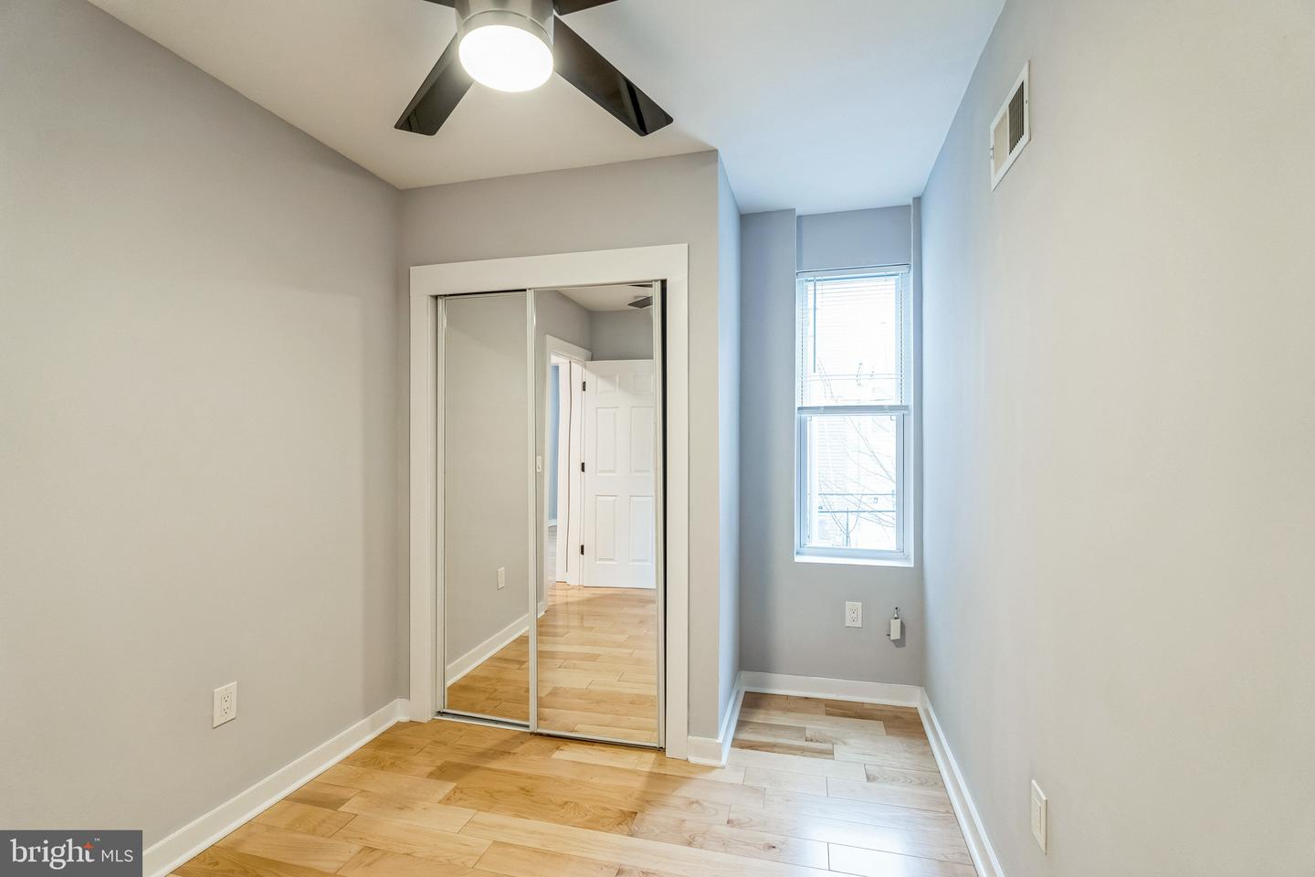 2317 Moore St Property Photo 20
