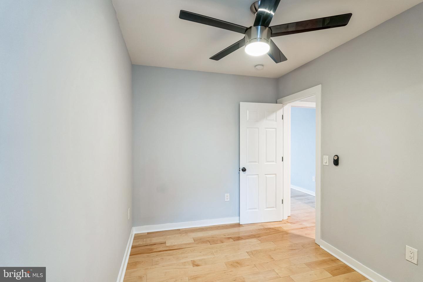 2317 Moore St Property Photo 21