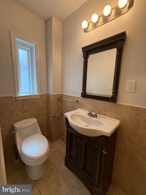 1307 E Moyamensing Ave Property Photo 9
