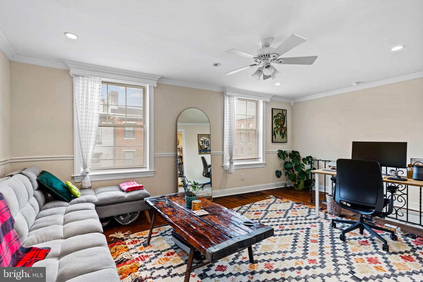 402 Fairmount Ave Property Photo 4