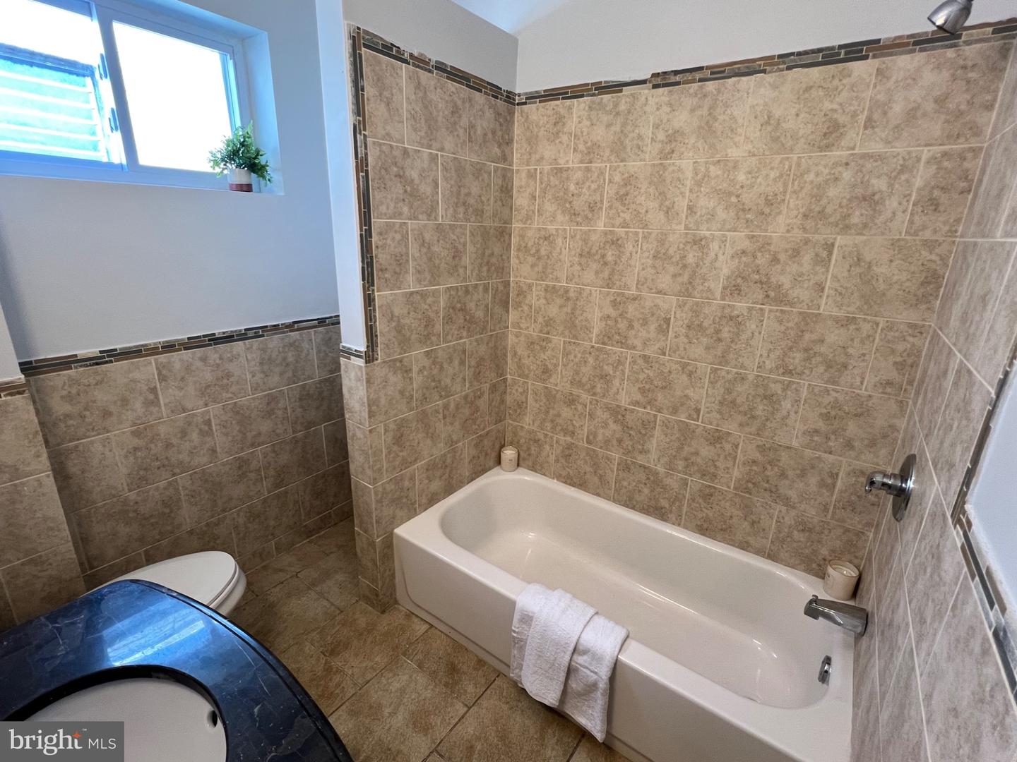 2970 Aramingo Ave Property Photo 12