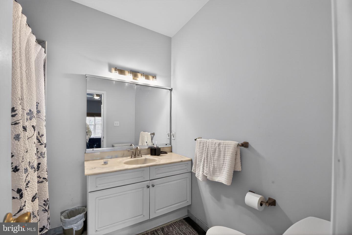 290 Byberry Rd #8 Property Photo 14