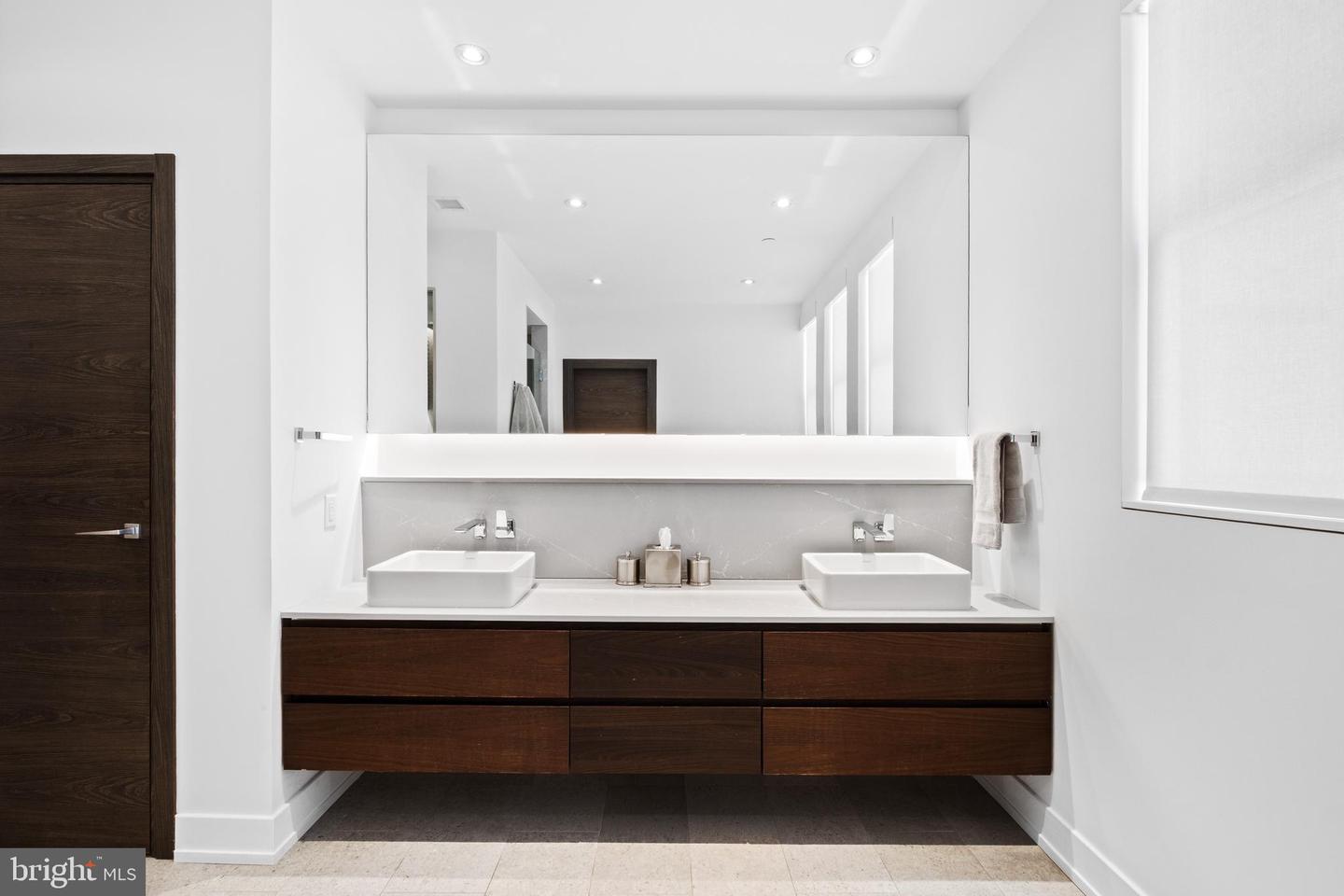 113-115 Arch St #penthouse 2 Property Photo 22