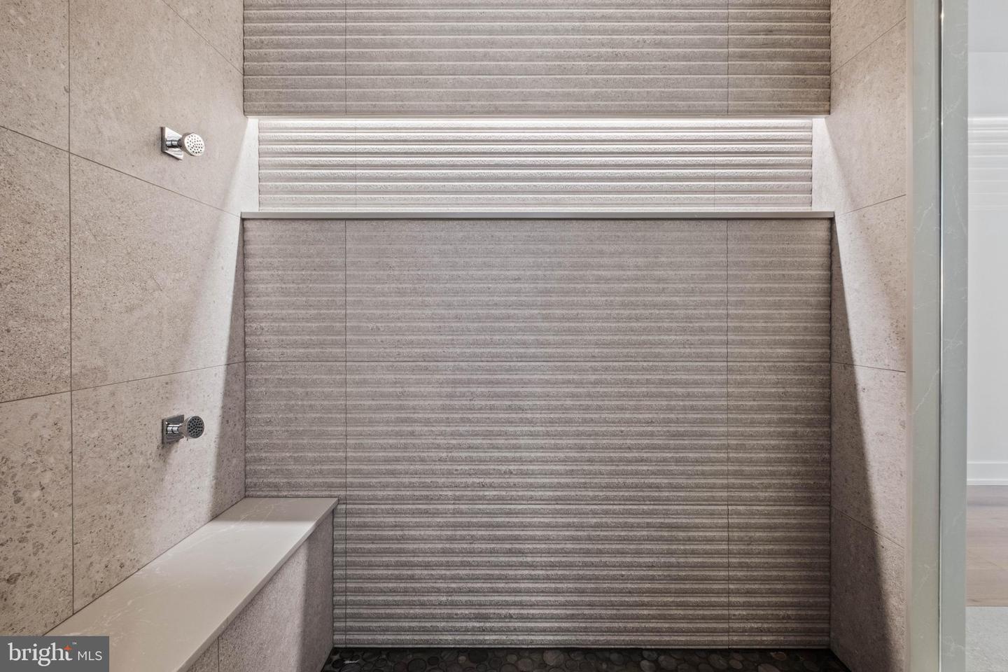 113-115 Arch St #penthouse 2 Property Photo 24