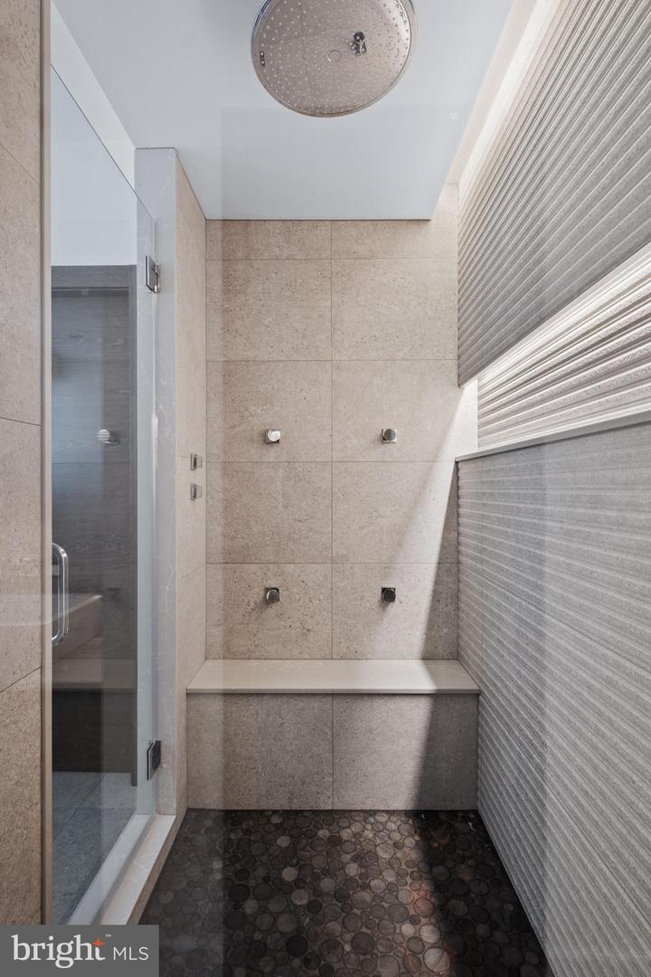 113-115 Arch St #penthouse 2 Property Photo 25