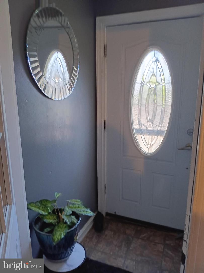 8506 Provident St Property Photo 4