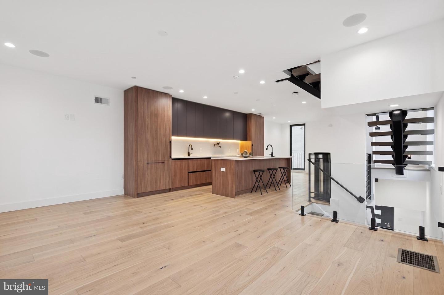 1922 Geary St #5 Property Photo 1