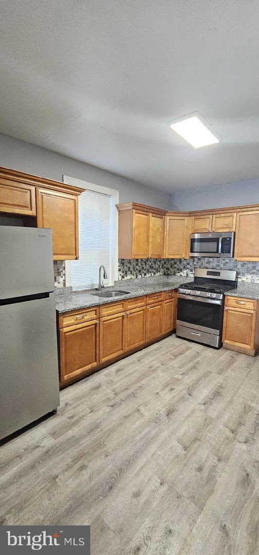 5611 BOYER ST Property Photo 1