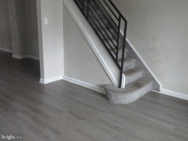2968 Aramingo Ave Property Photo 4