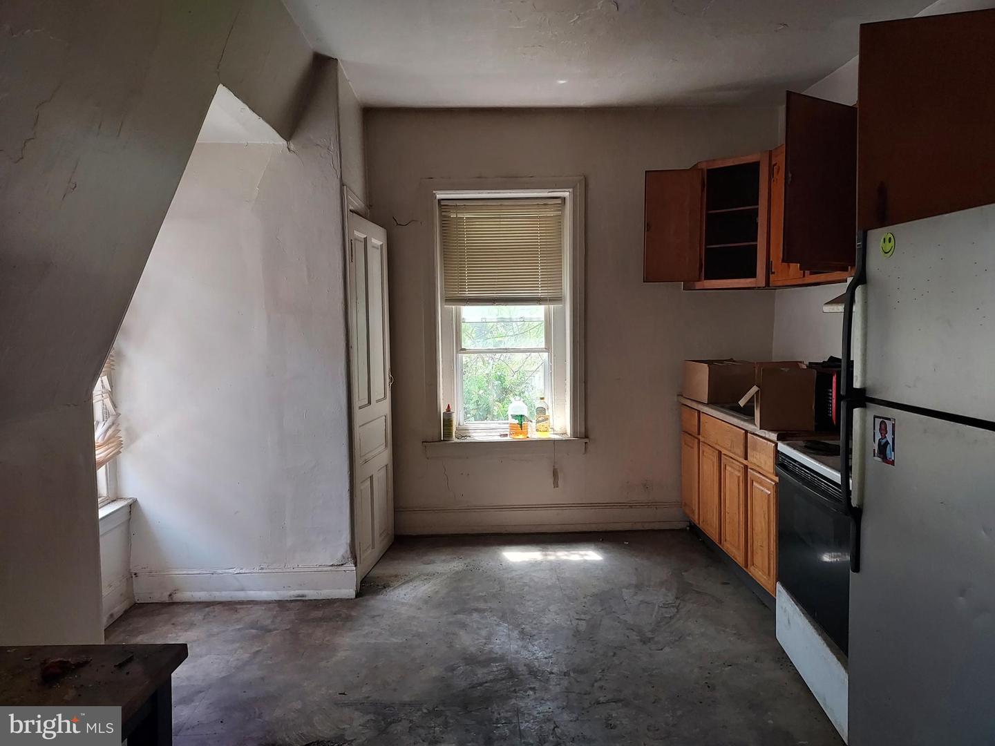 5302 Wayne Ave Property Photo 12