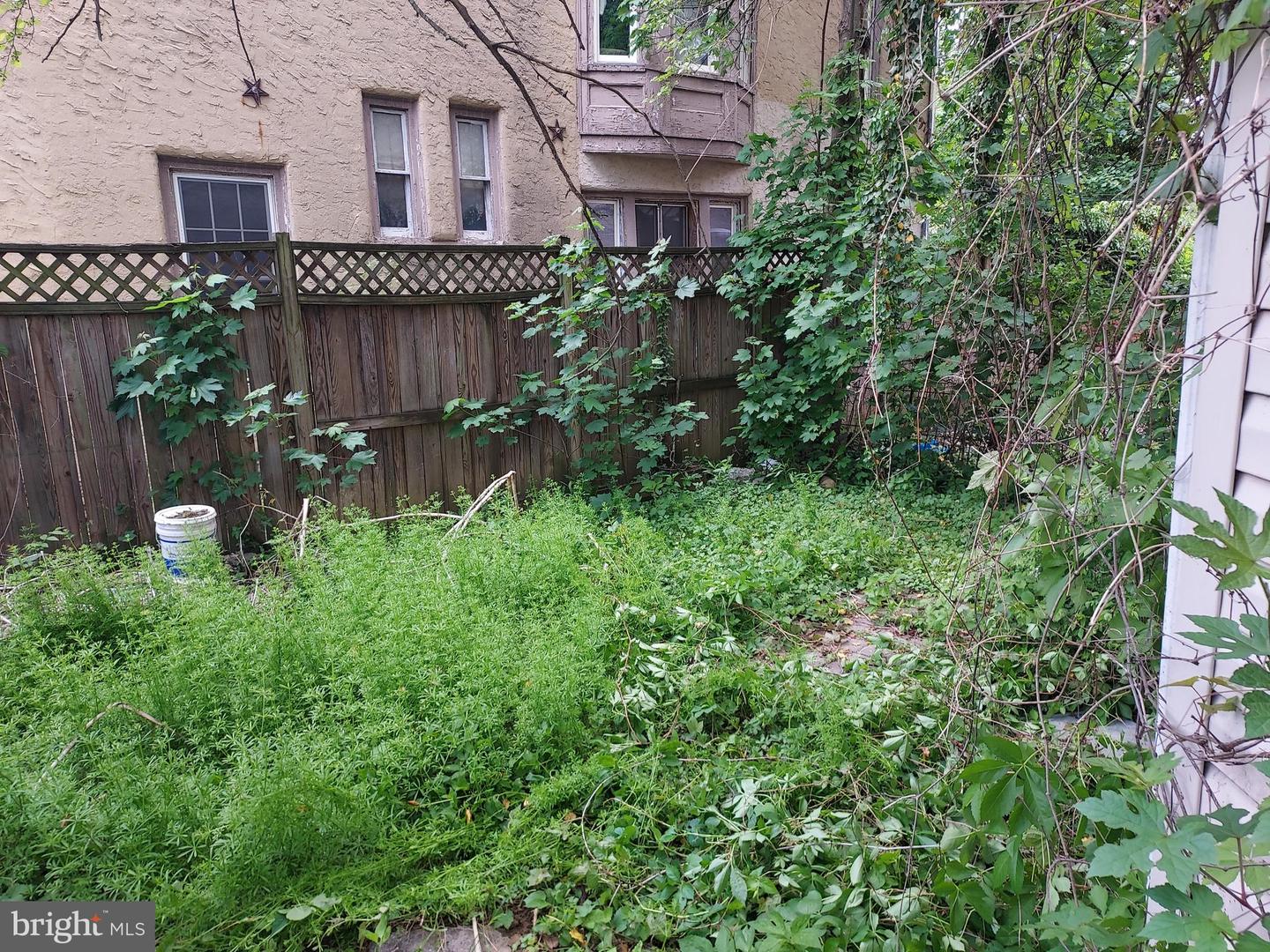 5302 Wayne Ave Property Photo 25