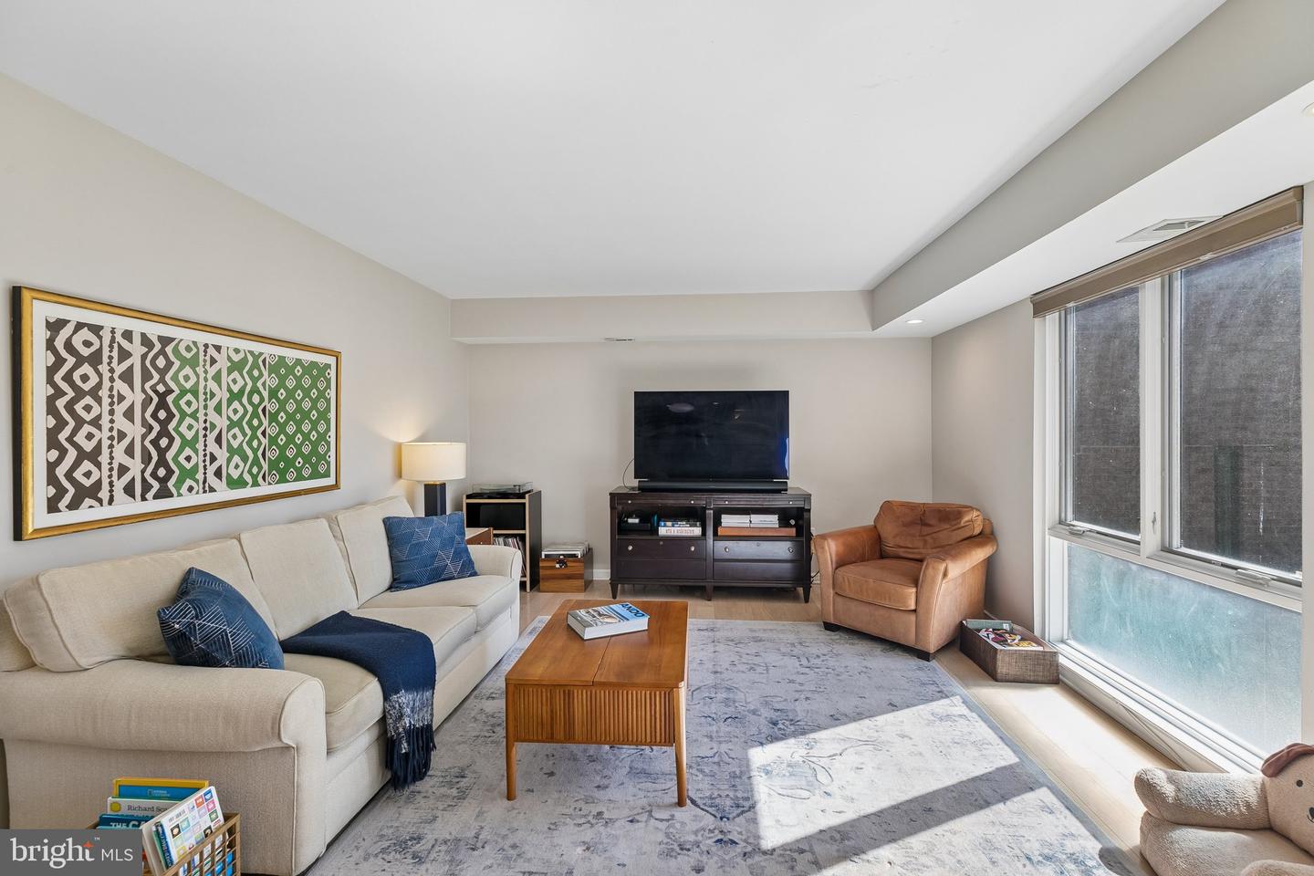 130 Spruce St #23b Property Photo 2