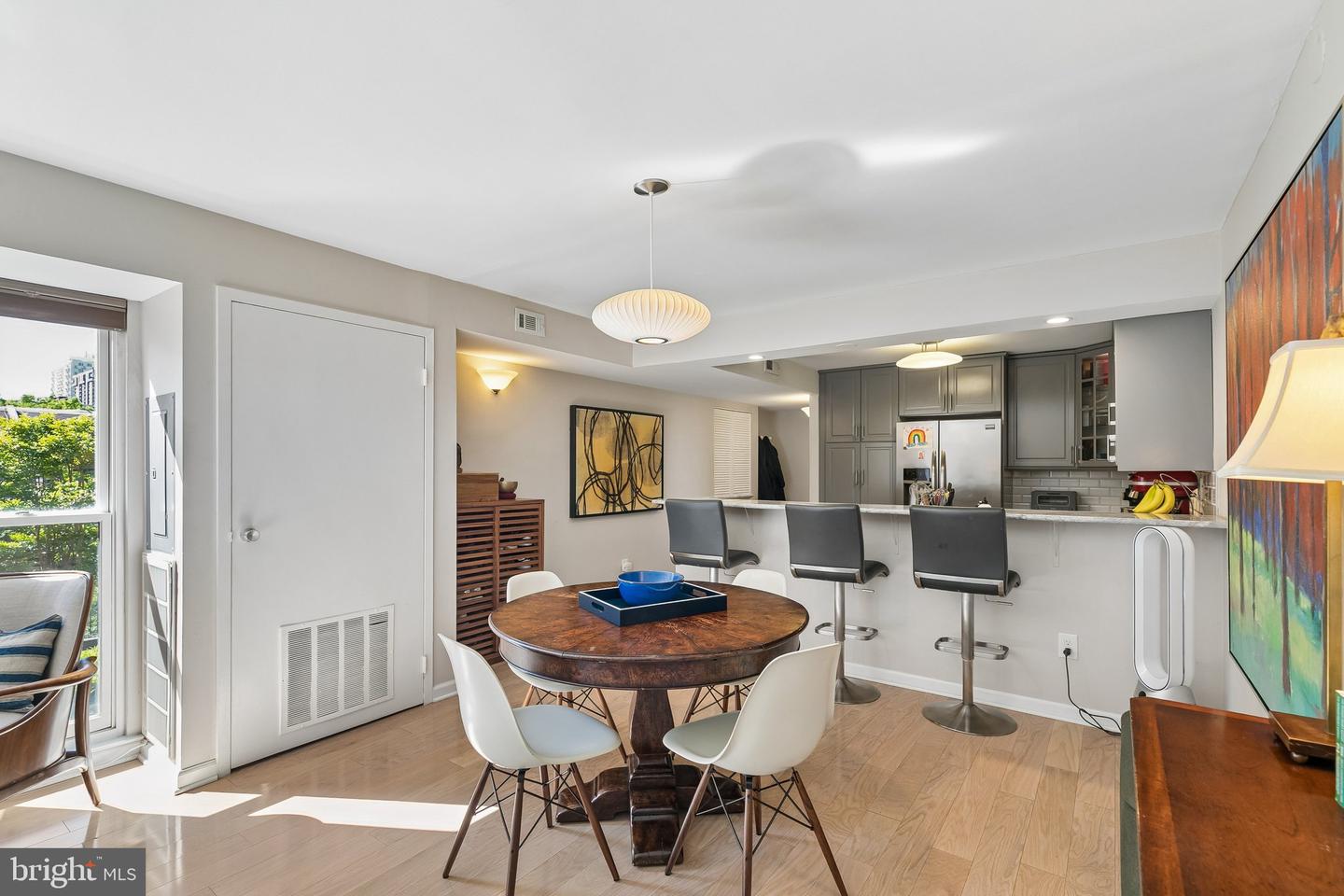 130 Spruce St #23b Property Photo 5