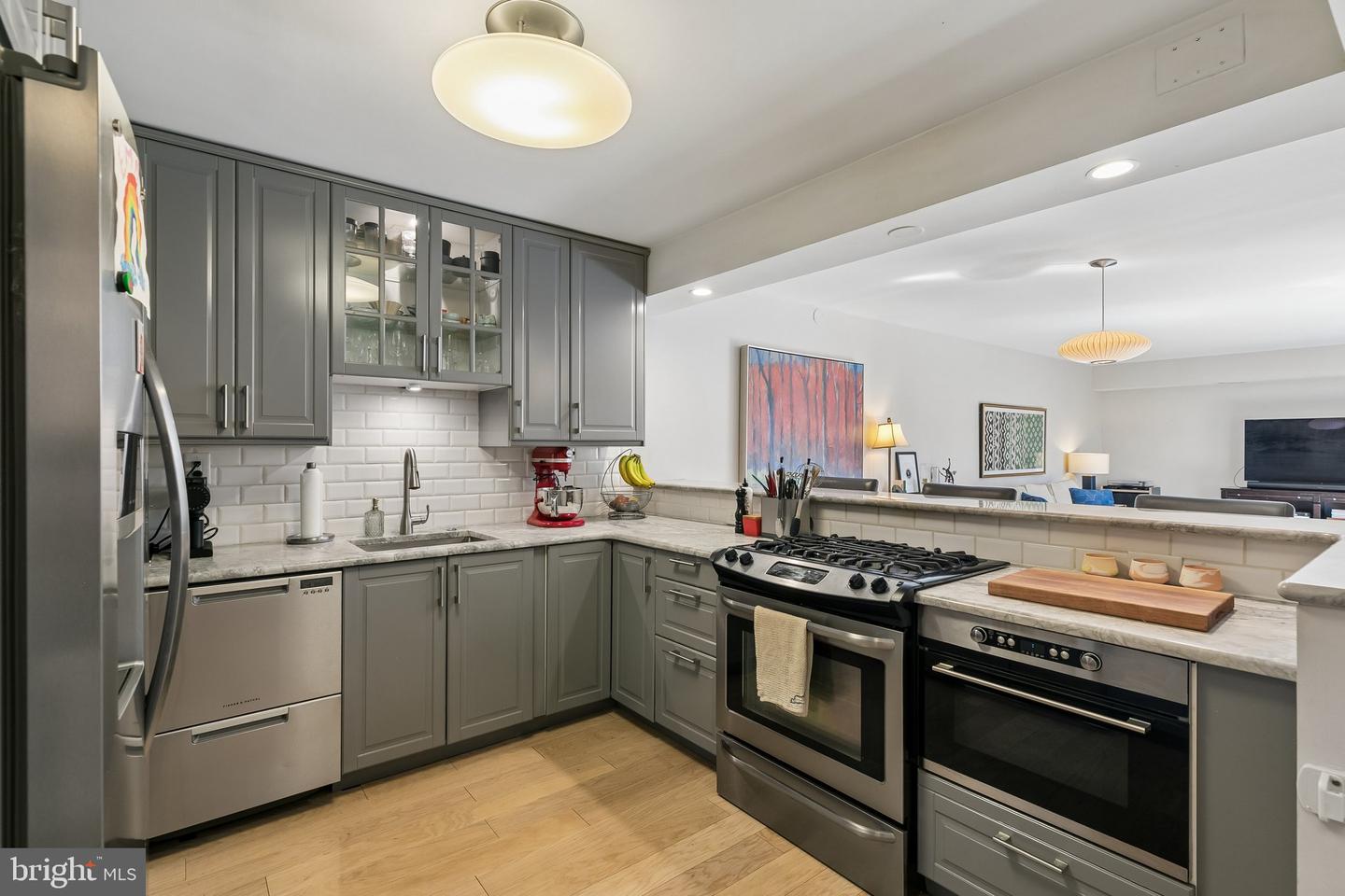 130 Spruce St #23b Property Photo 6