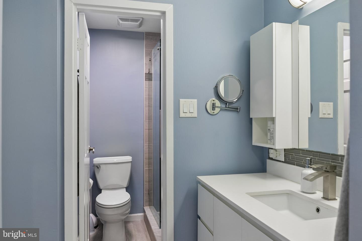 130 Spruce St #23b Property Photo 14