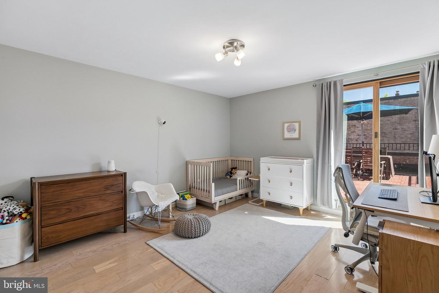 130 Spruce St #23b Property Photo 16