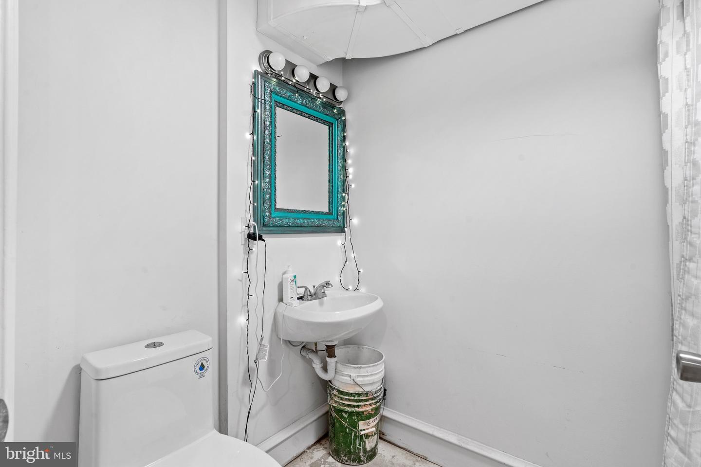7111 Emlen St Property Photo 19