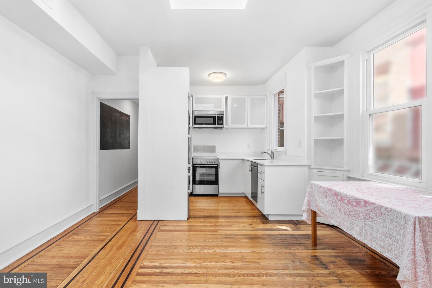 7111 Emlen St Property Photo 25