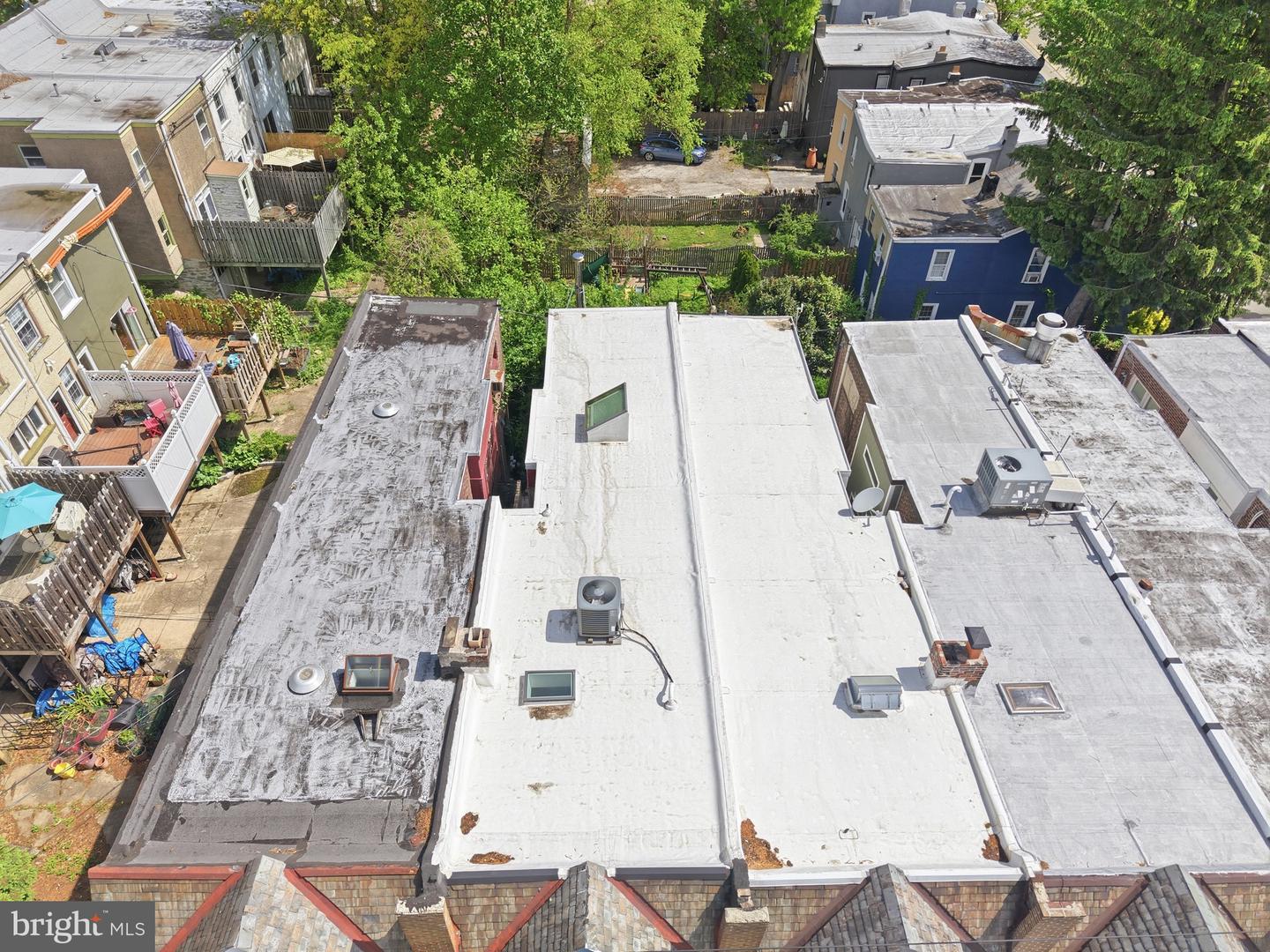 7111 Emlen St Property Photo 46