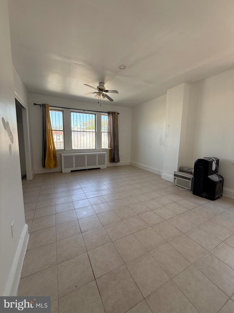 2118 S Frazier St Property Photo 5