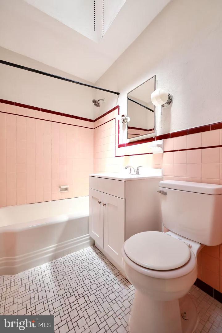 4325 Loring St Property Photo 13