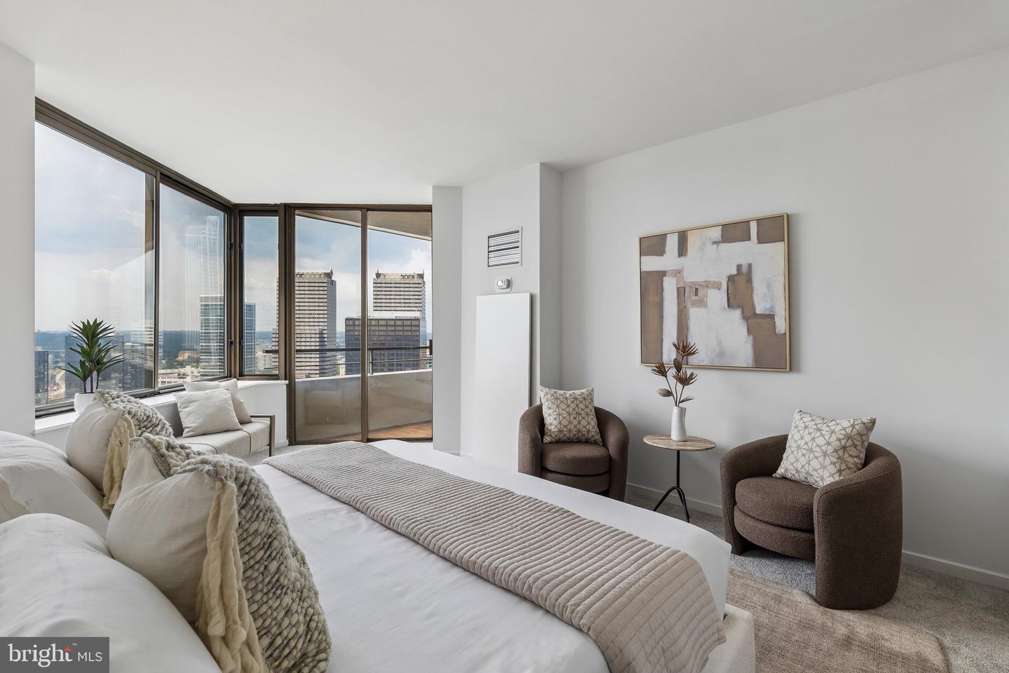 202-10 W Rittenhouse Sq #3302 Property Photo 17