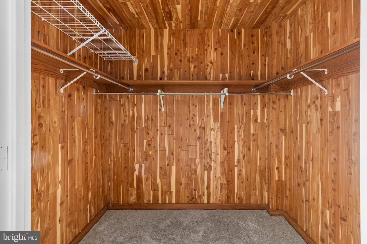 202-10 W Rittenhouse Sq #3302 Property Photo 23