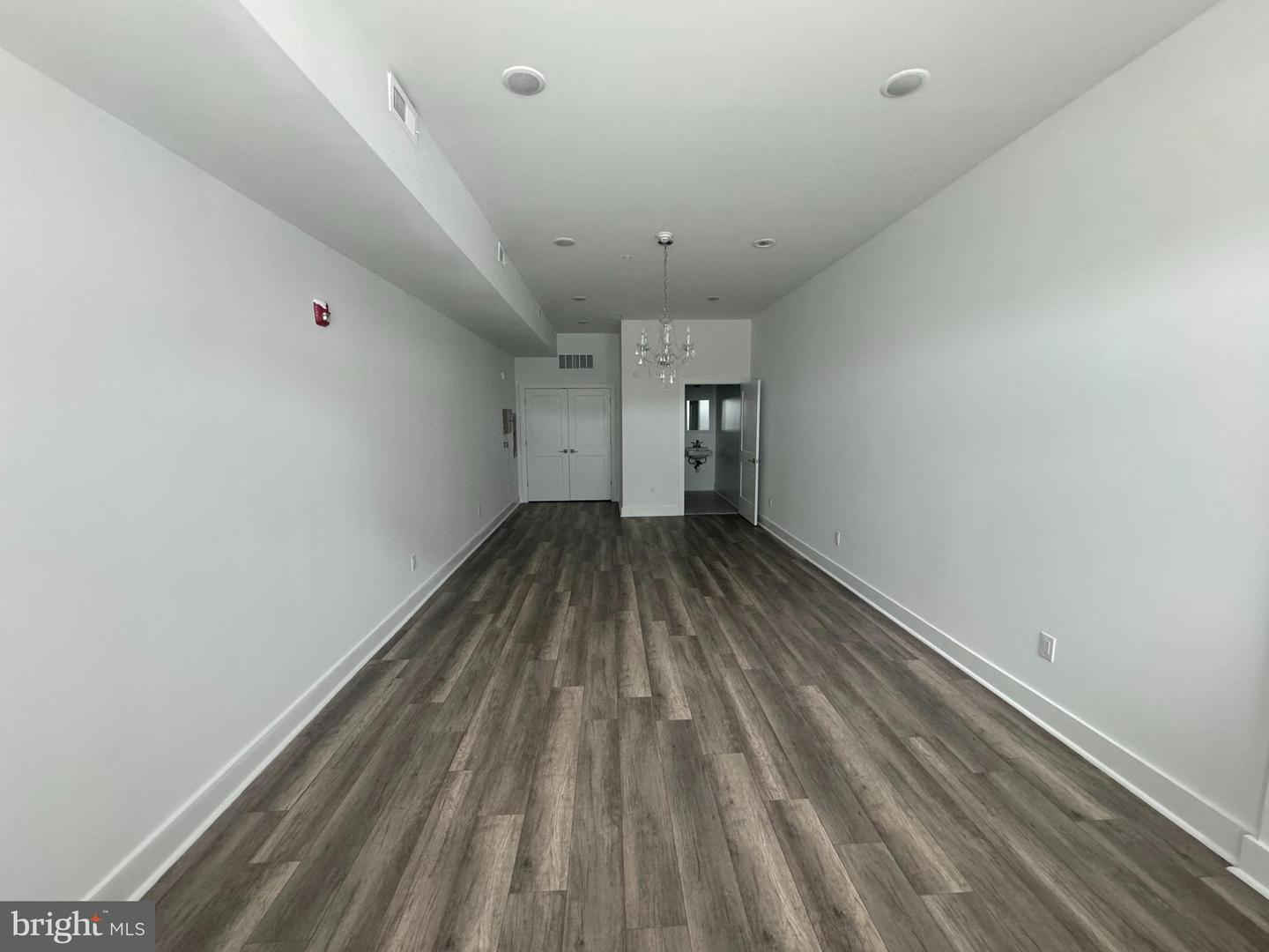 2208 Ridge Ave Property Photo 2