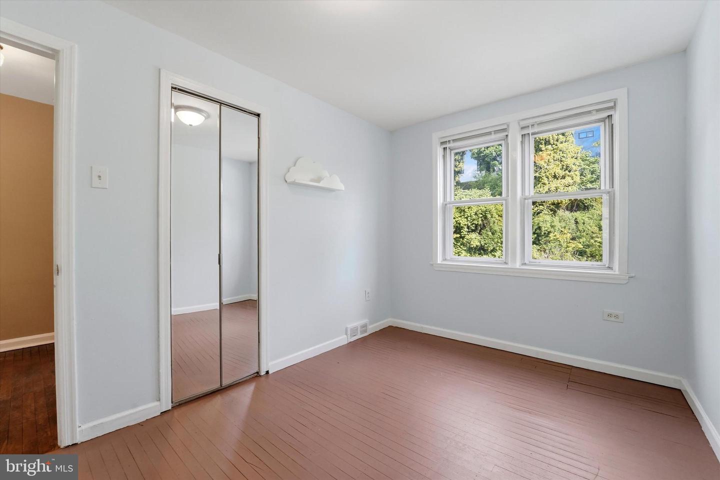 351 W Salaignac St Property Photo 14