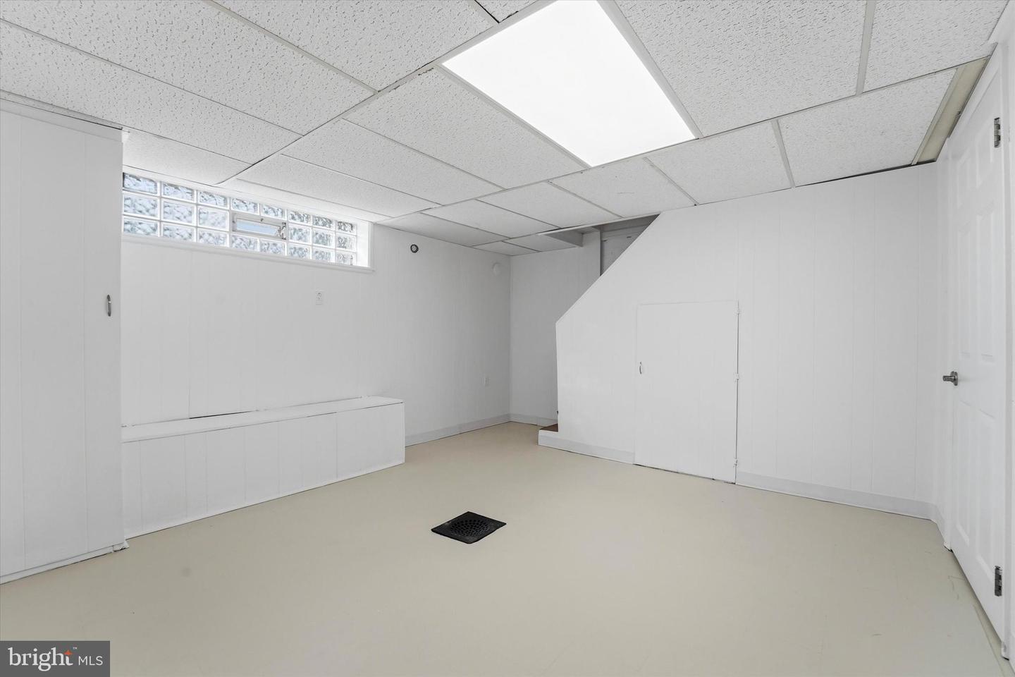 351 W Salaignac St Property Photo 20