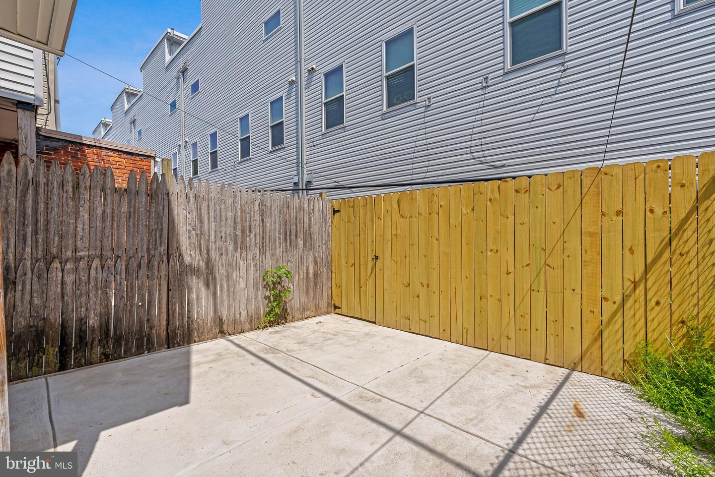 1541 S Stillman St Property Photo 10