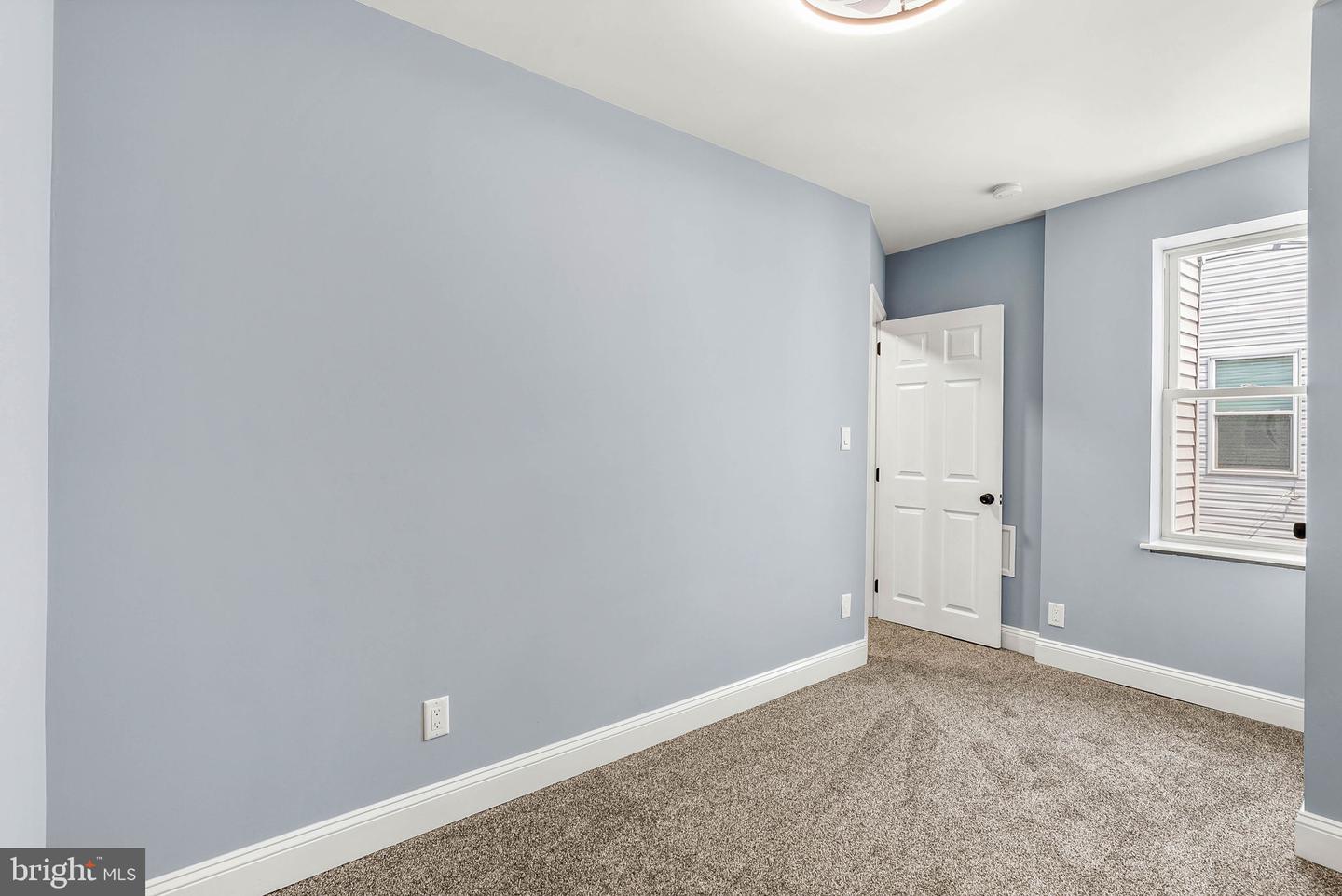 1541 S Stillman St Property Photo 16