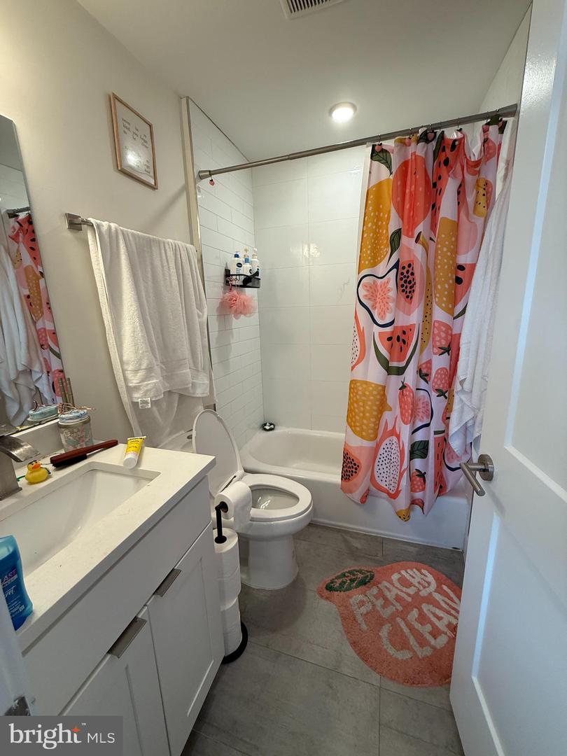 1824 Ridge Ave Property Photo 45