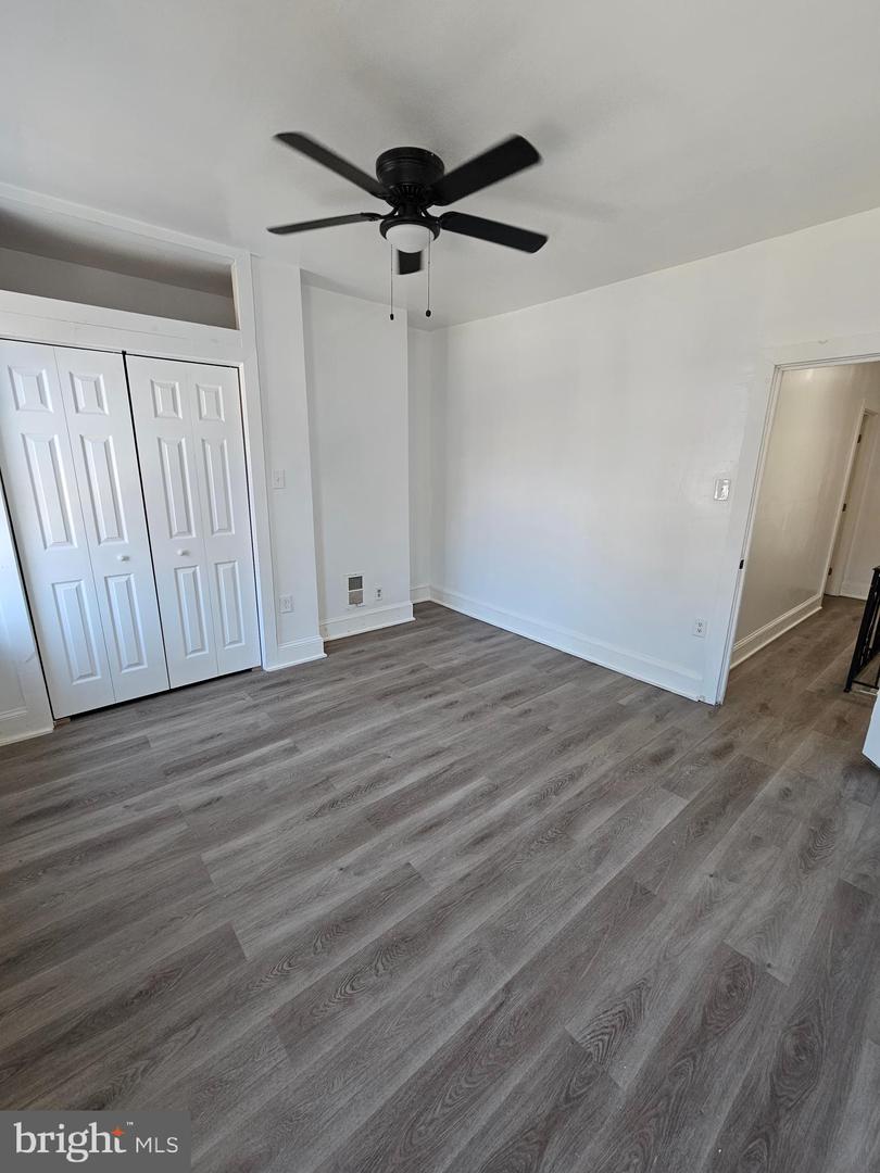 3327 N Sydenham St Property Photo 13