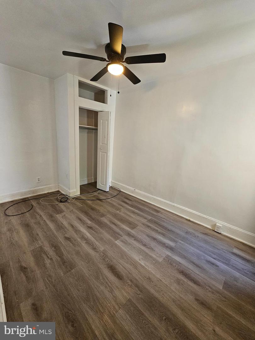 3327 N Sydenham St Property Photo 15