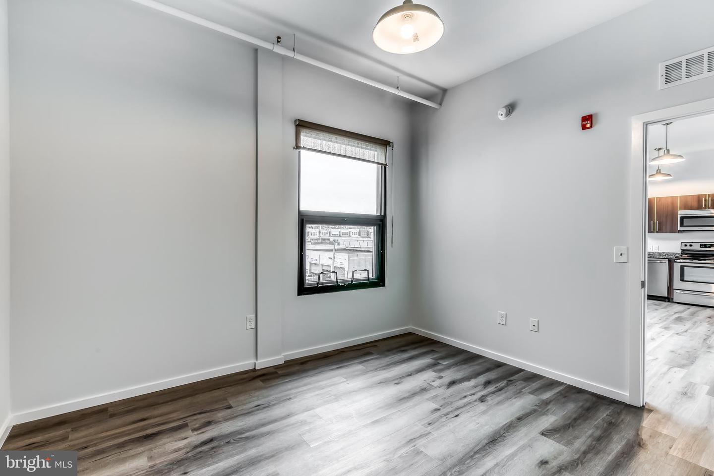 4800 Brown St #unit 405 Property Photo 17