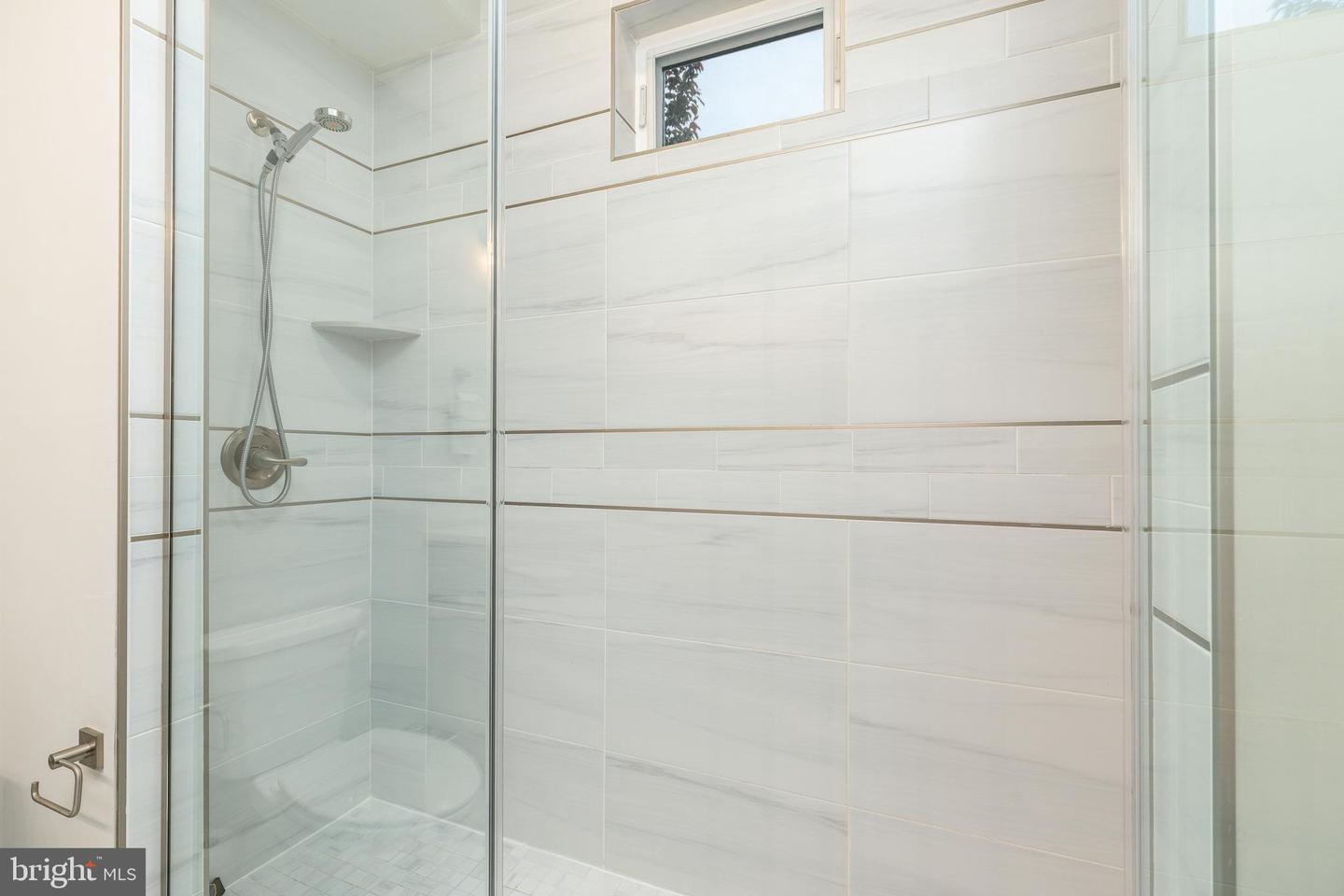 2224 N Hope St Property Photo 34