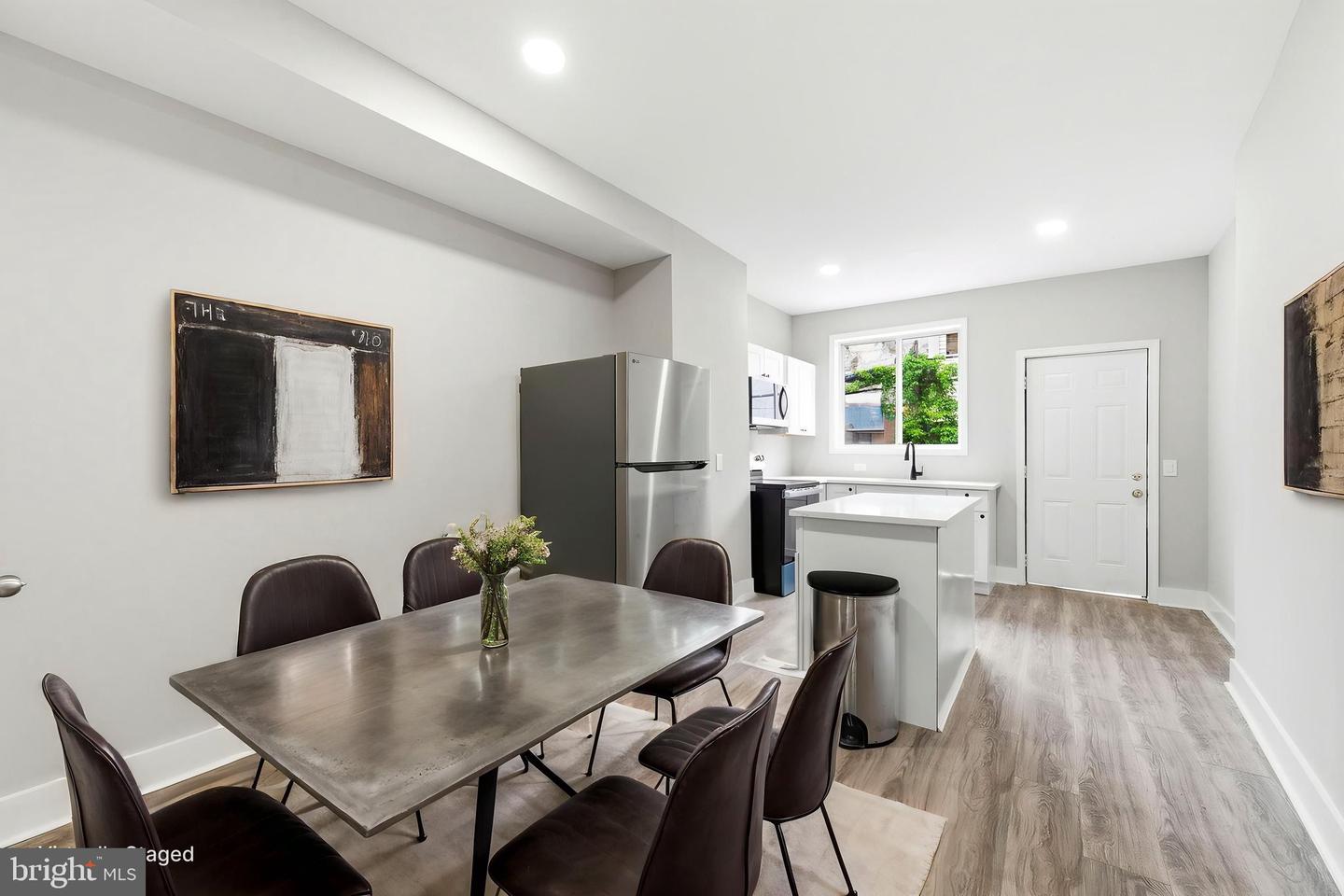 2115 Reed St Property Photo 8