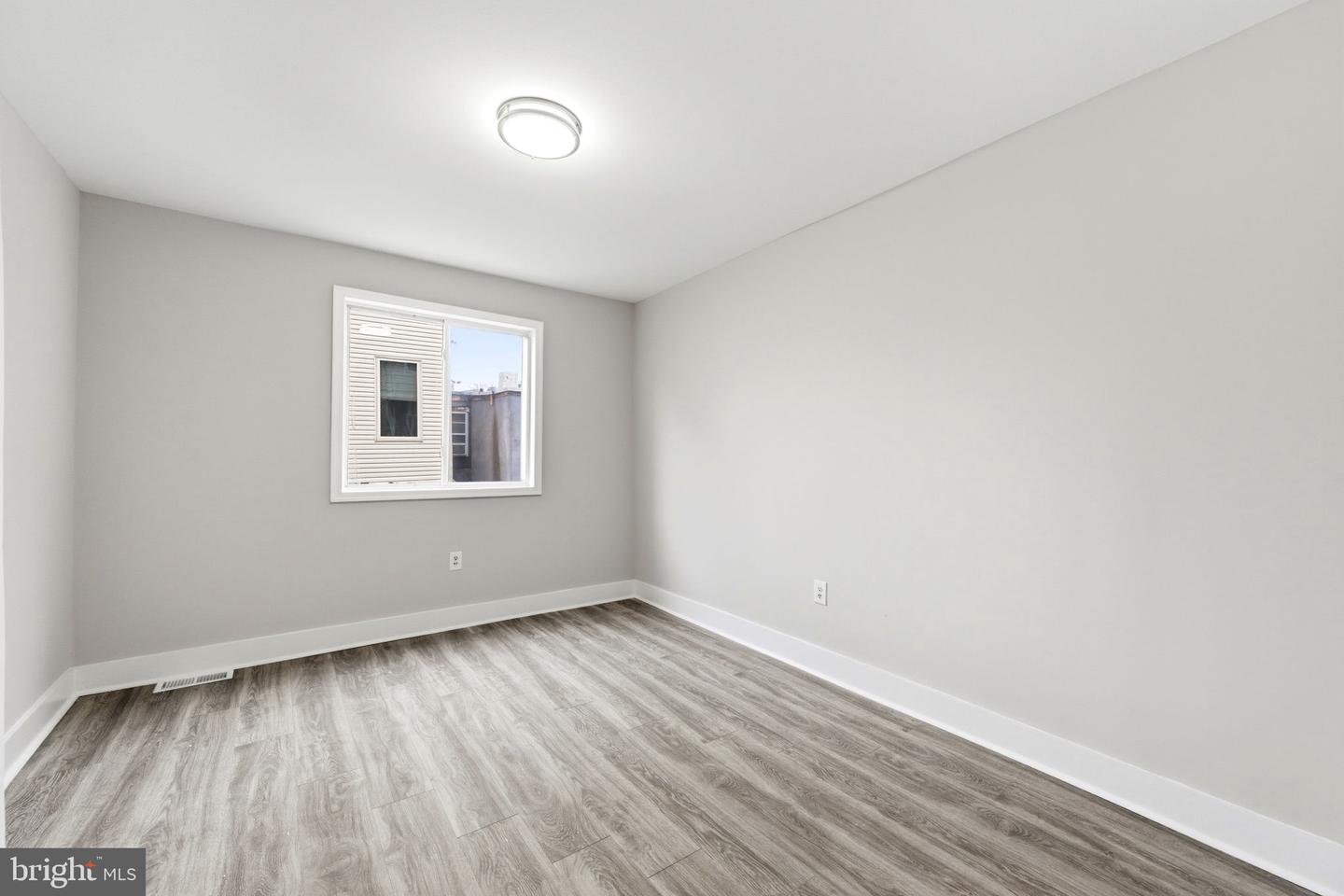 2115 Reed St Property Photo 16
