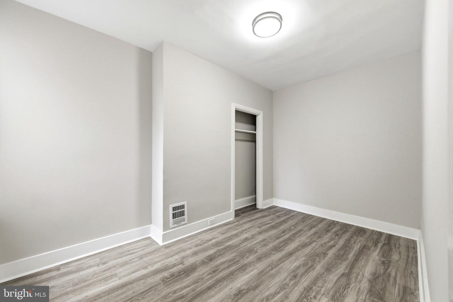 2115 Reed St Property Photo 19